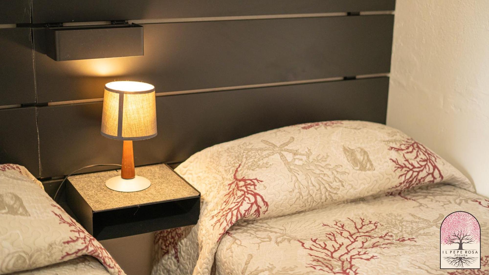 Il Pepe Rosa Bed & Breakfast Posada  Ngoại thất bức ảnh